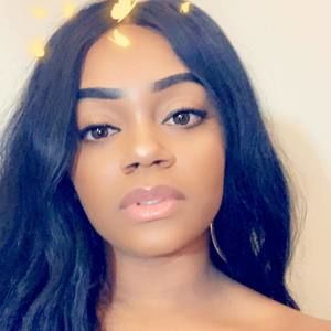 Meet your Posher, Kiara